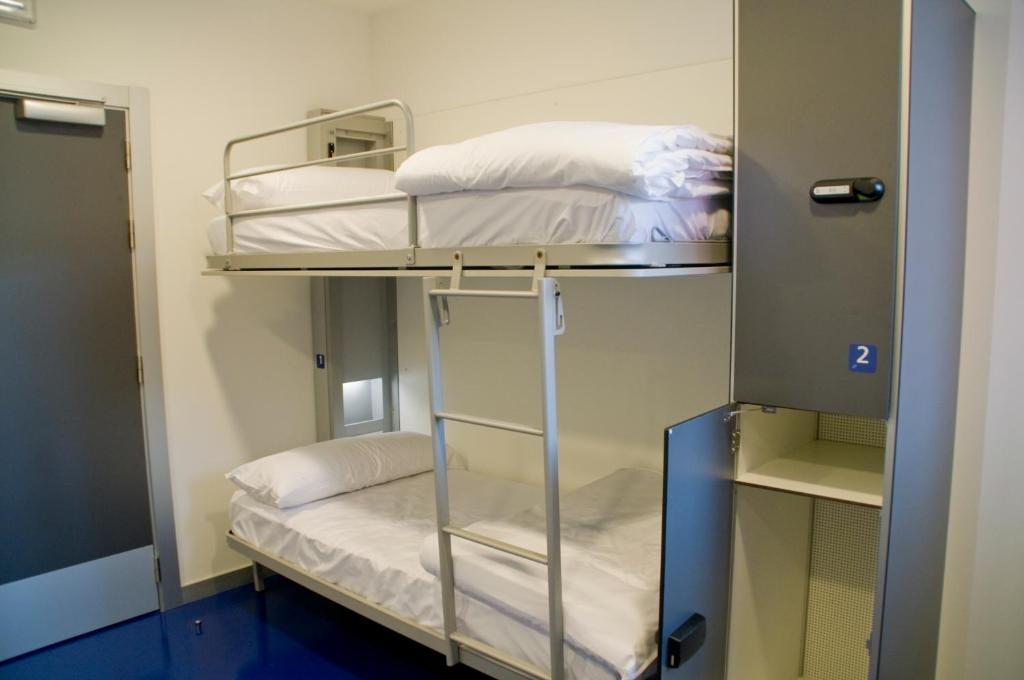 Bbk Bilbao Good Hostel Room photo