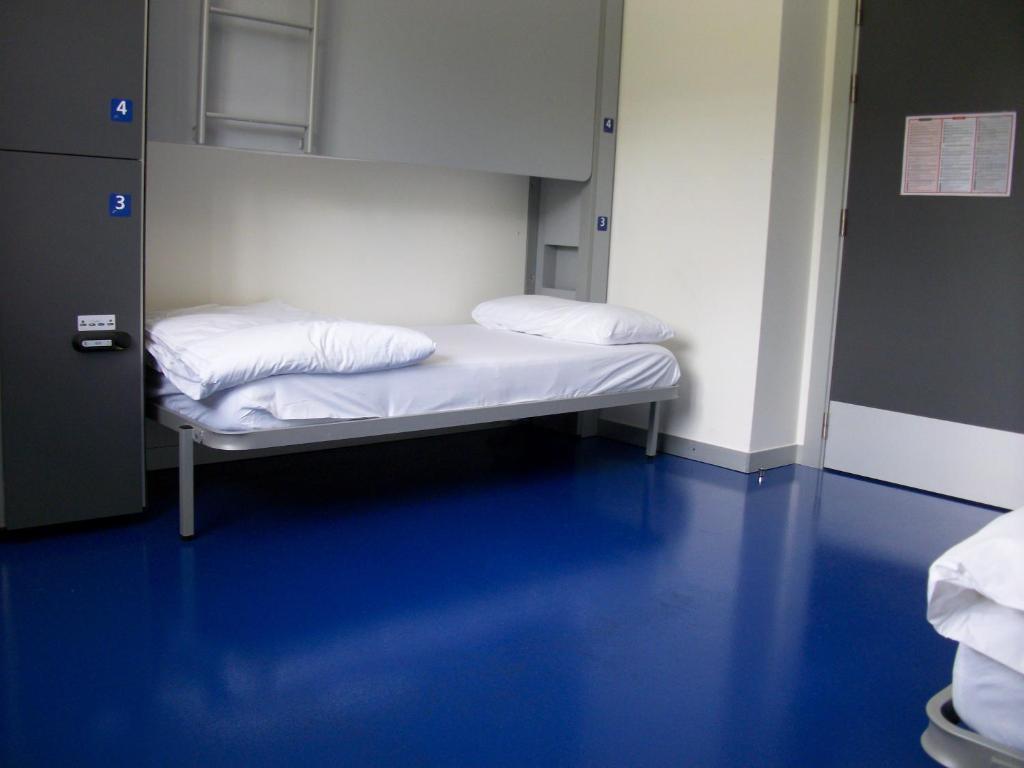 Bbk Bilbao Good Hostel Room photo